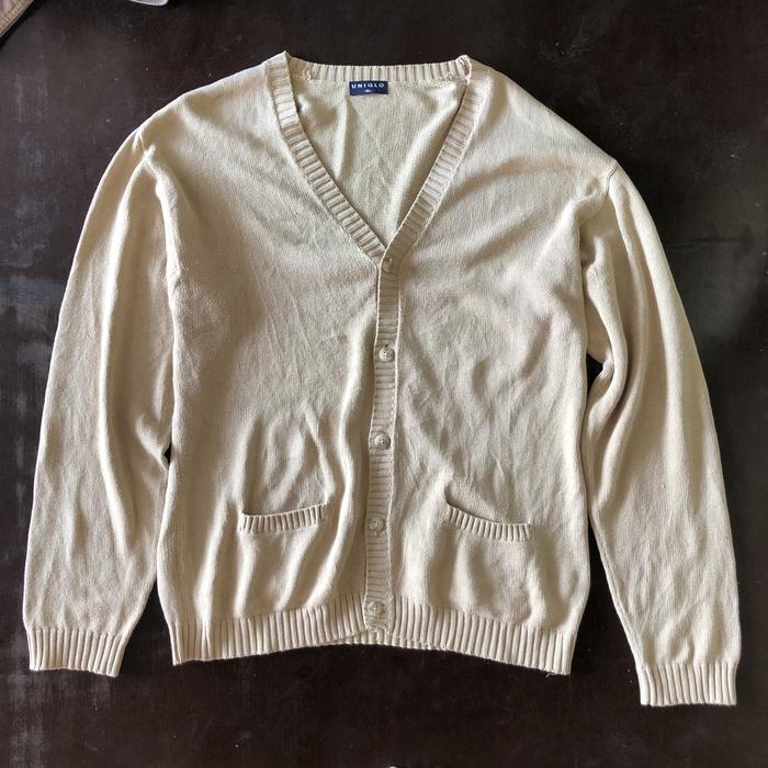 Uniqlo Cardigan second
