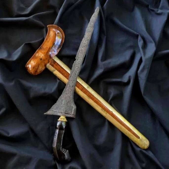 Keris Brojol Pamor Melati Sinebar Tangguh Pajajaran Sepuh Kuno Asli