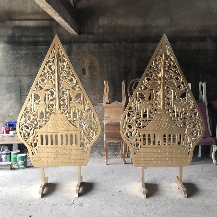Gunungan wayang kuningan gunungan wayang gunungan kulit gunungan hias