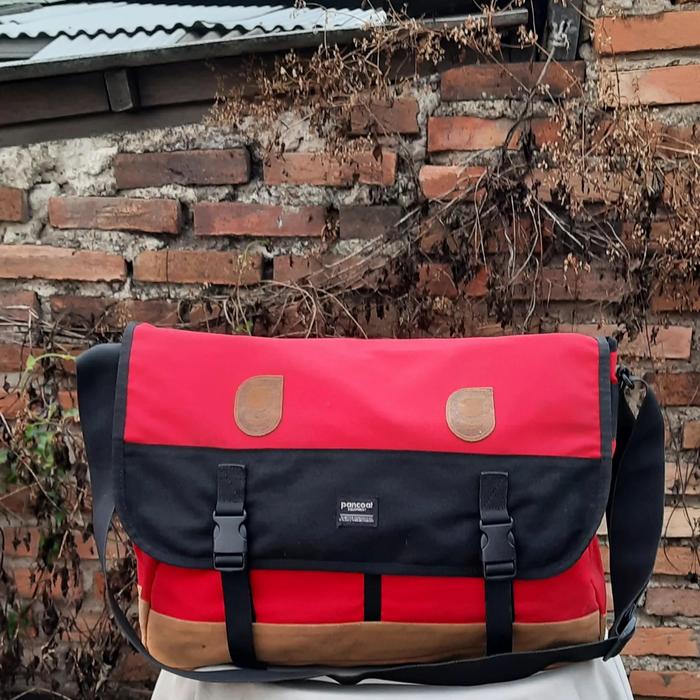 Pancoat large messenger bag / tas selempang