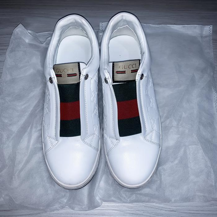 Jual Sepatu Branded Pria Preloved
