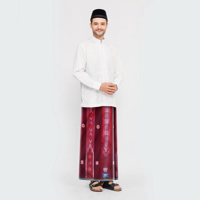 Sarung BHS Clasic Gold Motif C48 JGA Merah Maroon