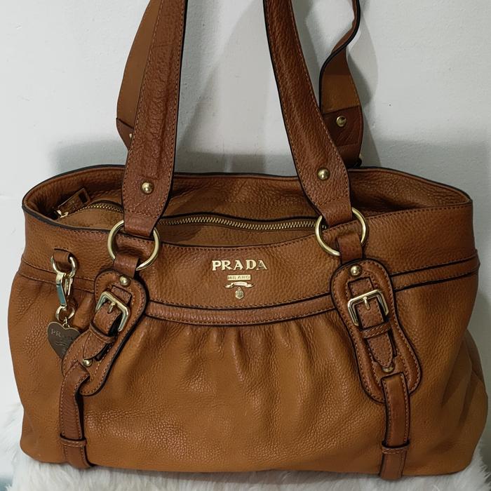 Prada milano shoulder bag