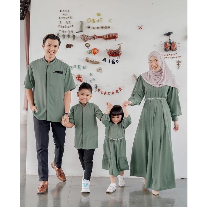 Sarimbit Keluarga 2023 Azizah Baju Couple Keluarga Lebaran 2023 - Baju