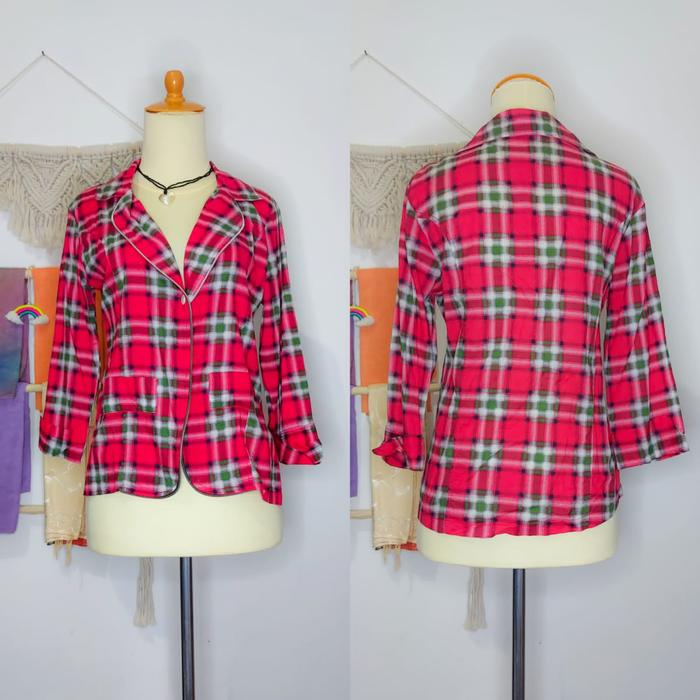 outer wanita motif kotak kotak warna merah
