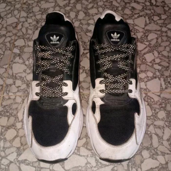 Sepatu Adidas Torsion original