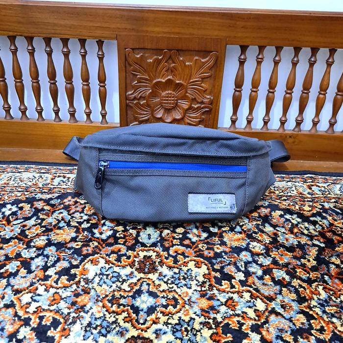 tas waist bag liful warna abu