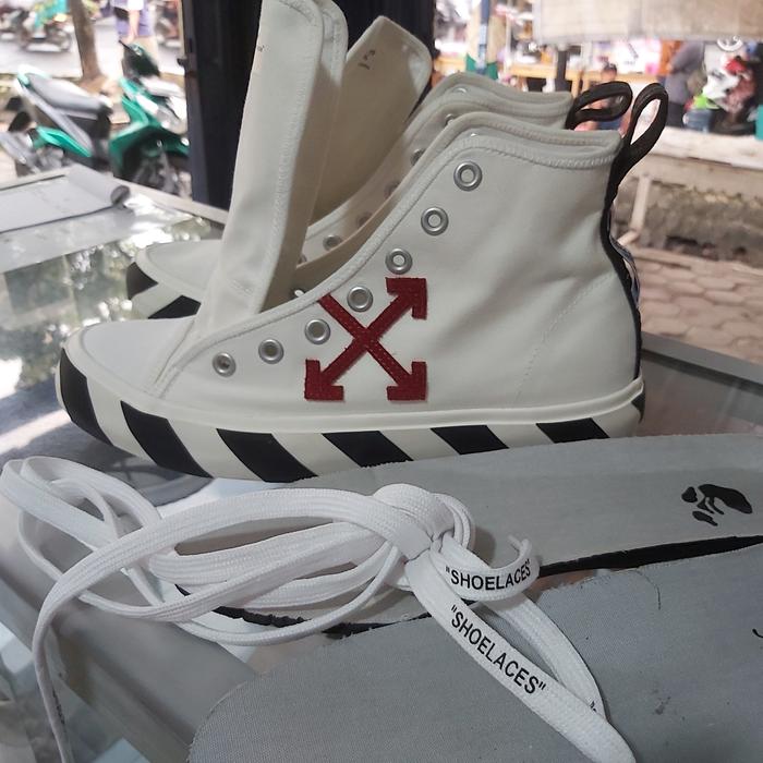 Off white vulcanized high
