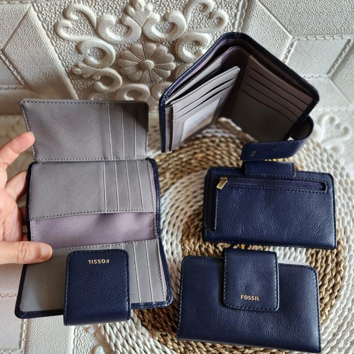 Madison Multifunction Blue Wallet