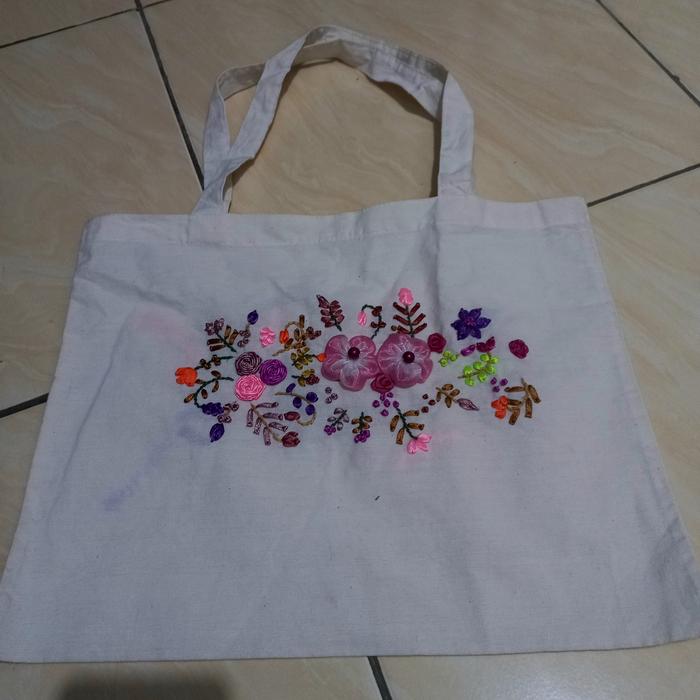Tas Belanja Tote Bag Sulam Pita Handmade Kain Blacu Super