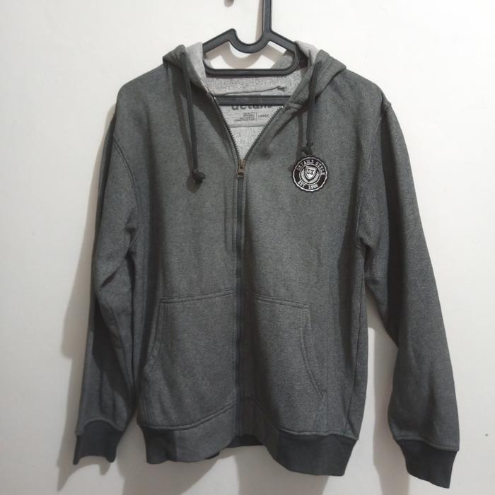 Jaket Hoodie. Merk Details