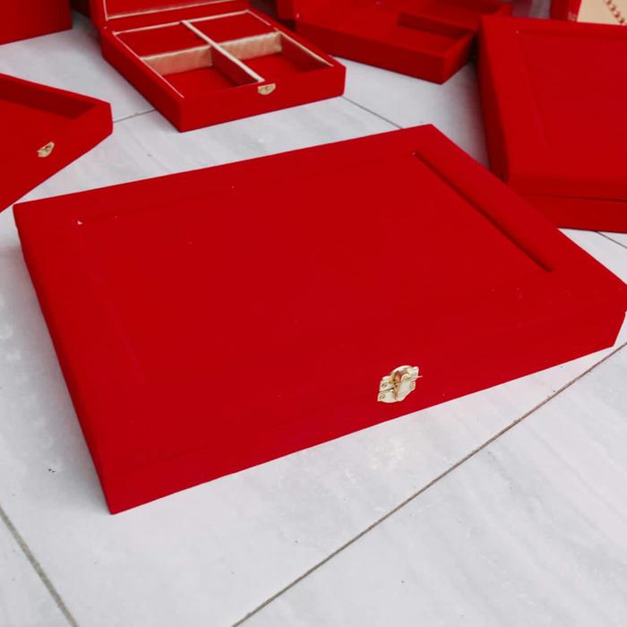 box kotak pangkat polisi souvenir pul bludru ukuran 35x35 35x25