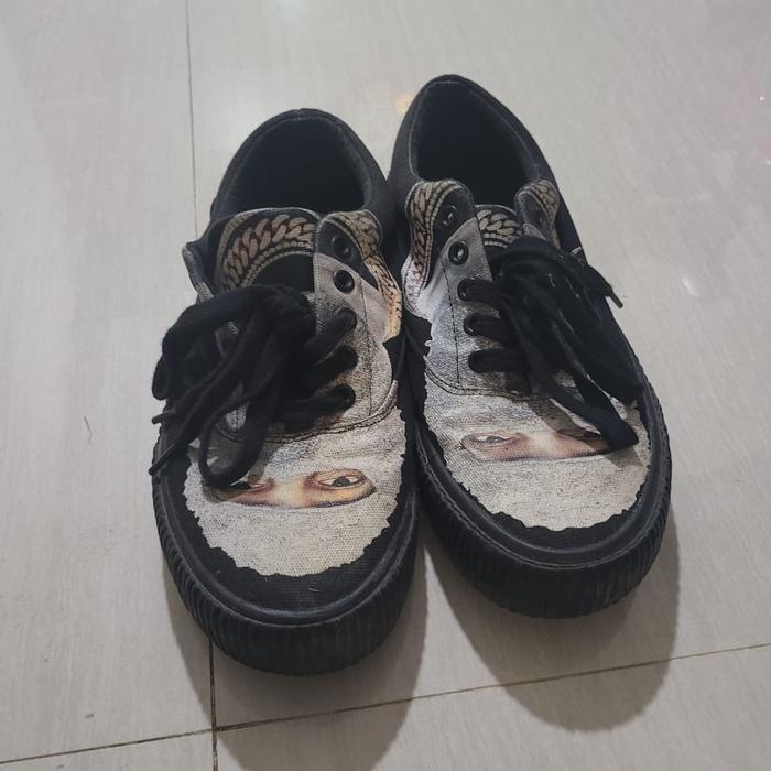 sepatu ih nom keren