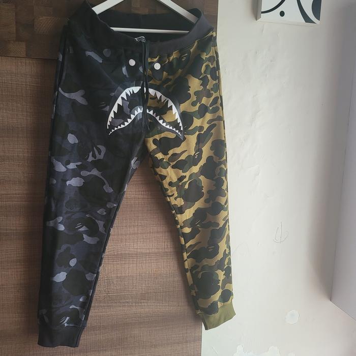 bape cammo joger