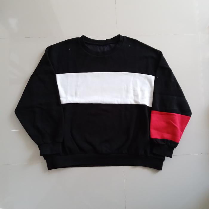 Crewneck wanita second import.