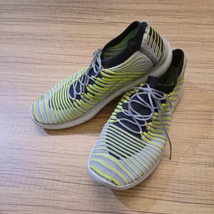 Nike free RN Flyknit running shoes sz 10.5 /44.5 original