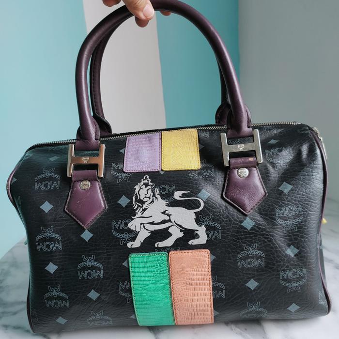 Second - tas branded - MCM Munchen - hitam keunguan, kulit asli