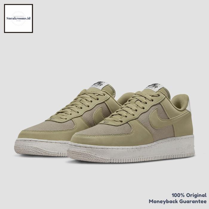 Sepatu Sneakers / Nike Air Force 1 '07 LV8 Neutral Olive / Original