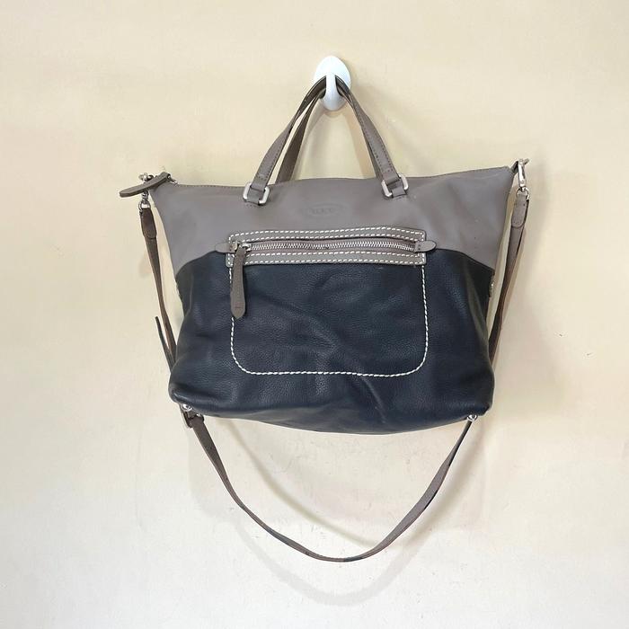 Tas TODS Authenthic full kulit asli masih bagus