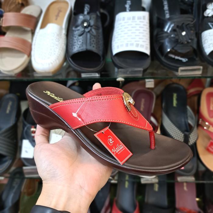 SANDAL JEPIT WANITA HAILAI BERTUMIT