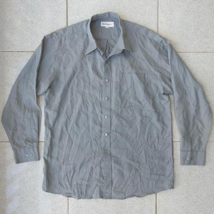 YSL Yves Saint Laurent Kemeja Formal Abu-Abu Size XL Kantor Kerja Work