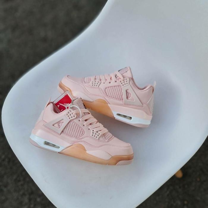 Air Jordan 4 Pink