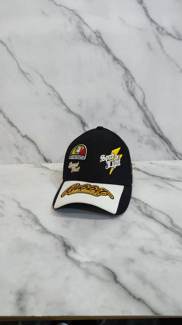 Rabbit and Wheels Topi Prix White
