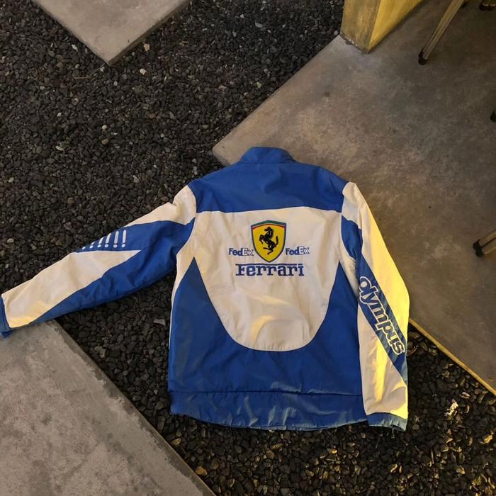jaket ferrari original preloved