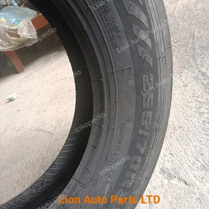 Ban Bus Truk 255/70R22.5. Amberstone Truck Tyres Steer