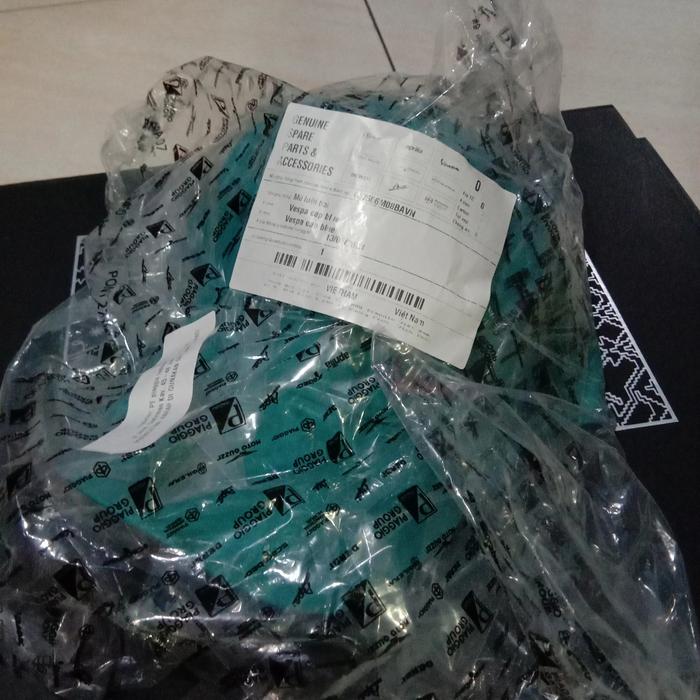 topi vespa original