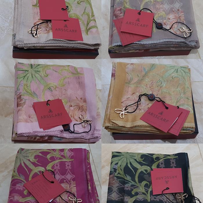 Arsscarf Halina Series