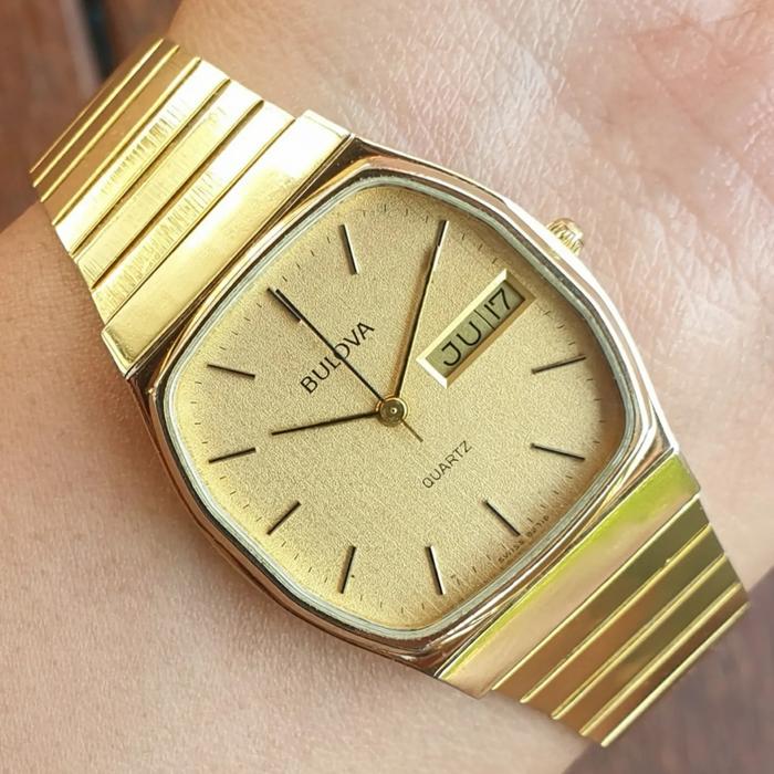 Jam Tangan Original Bulova Tank Swiss Quartz Gold Daydate