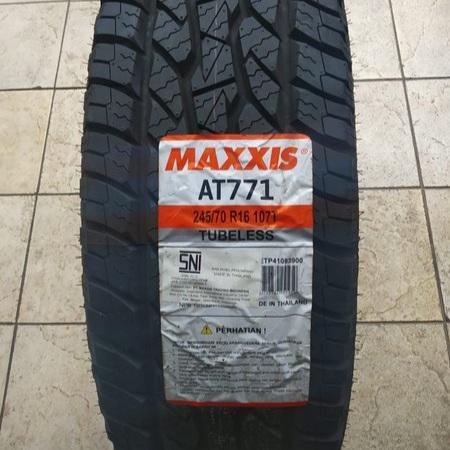 Ban Mobil MAXXIS 245/70 R16 BRAVO AT-771 Car Tire