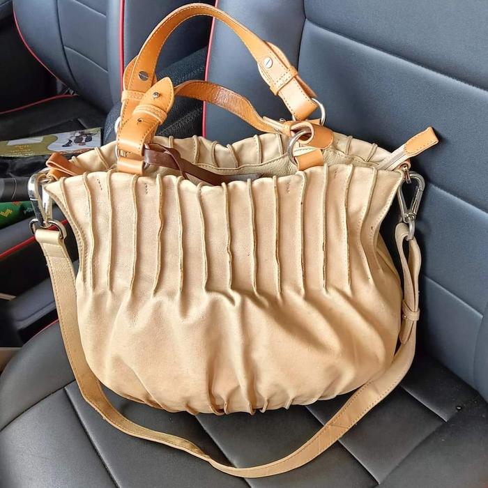 Second - tas branded - Dissona - Cream, kulit asli, model unik