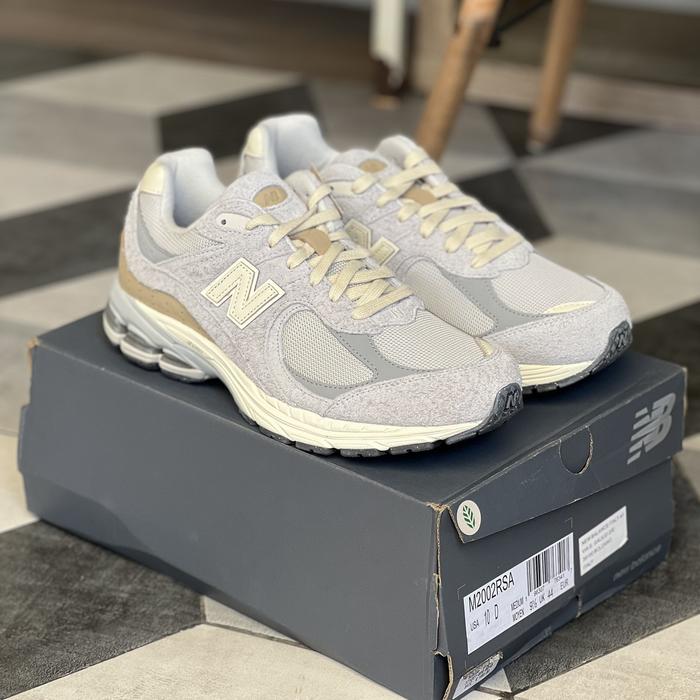 NEW BALANCE 2002r RAIN CLOUD