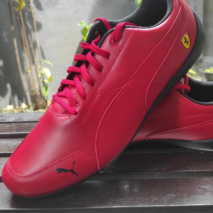 Sepatu Puma Ferrari Drift Cat 7 Merah/Red - Size EUR 44.5 / 29 Cm