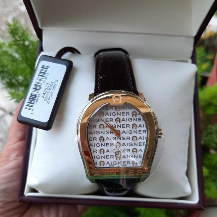 Aigner verona black watch