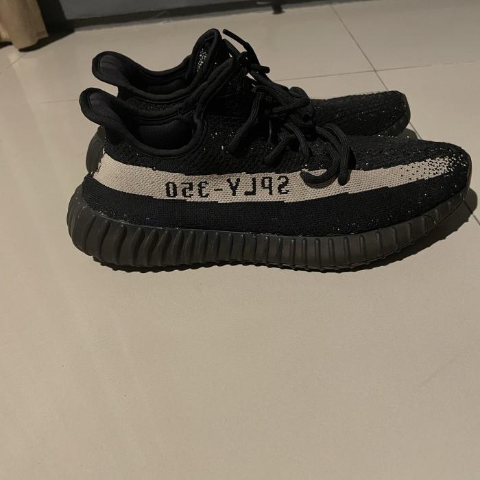 adidas yeezy 350 v2 oreo original
