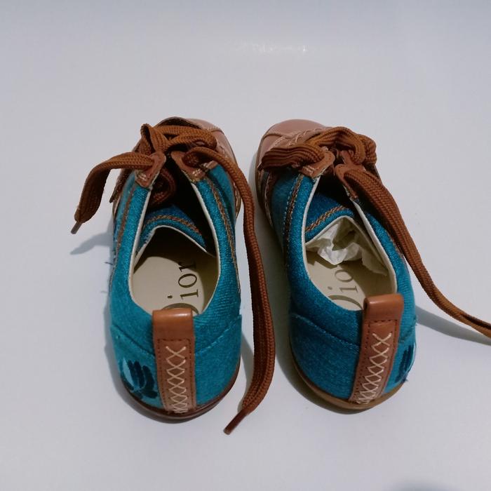 sepatu wanita dior1