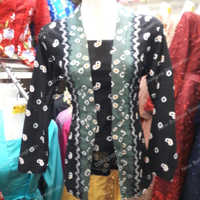Kebaya Jumputan kutu baru hitam