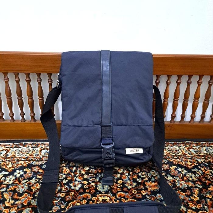 tas sling bag fujitsu
