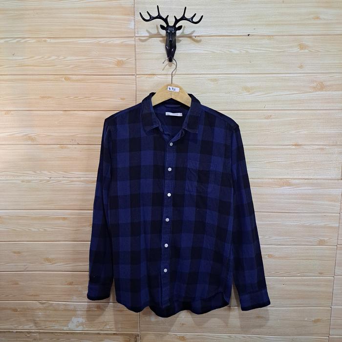 KEMEJA FLANEL  kode B76  Browny standart  Size M