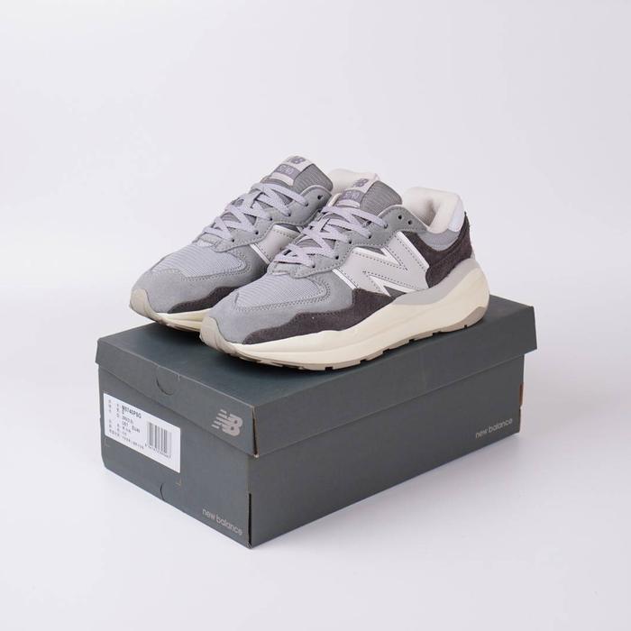SEPATU NEW BALANCE 5740PSG GREY BNIB