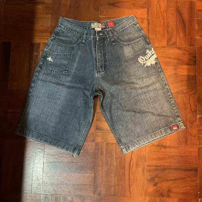 quicksilver - Celana Jeans Pendek, 32