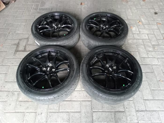 VELG MOBIL KAMIKAZE R17X6,5 PCD 4X100, 4X114 ET40 BAN HENA 215/45R17