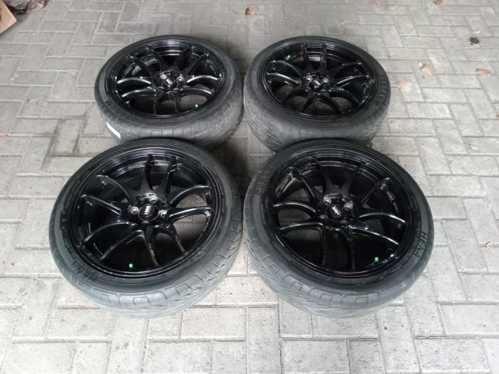 VELG MOBIL KAMIKAZE R17X6,5 PCD 4X100, 4X114 ET40 BAN 215/45R17 LIVINA