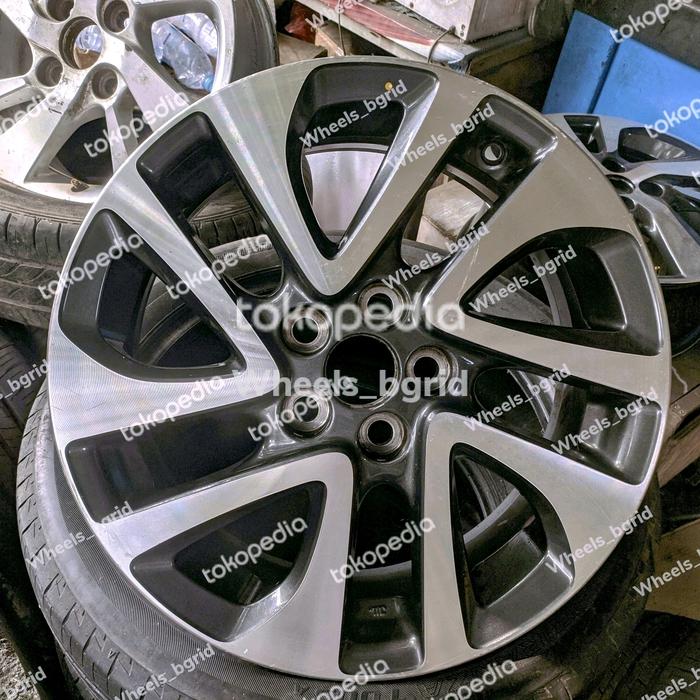 Velg Original/OEM Sienta R16