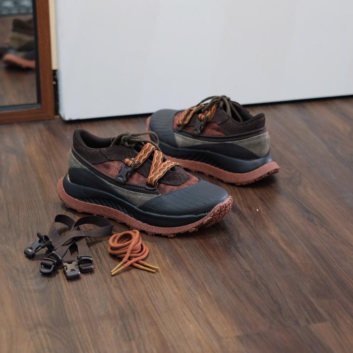 Converse Utility Explore Counter Climate Dark Root