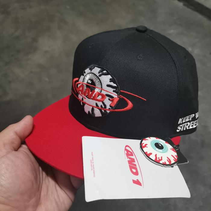 Topi MNWKA (Mishka) merk AND 1 (setelan)