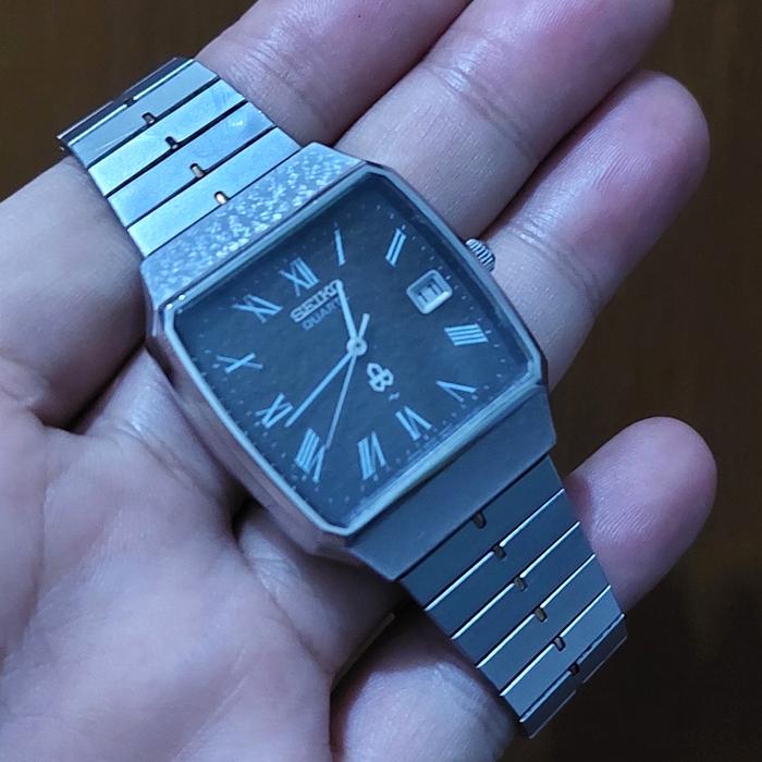 Seiko Quartz Gryzli Roman